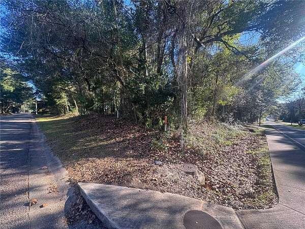 0.34 Acres of Residential Land for Sale in Fairhope, Alabama