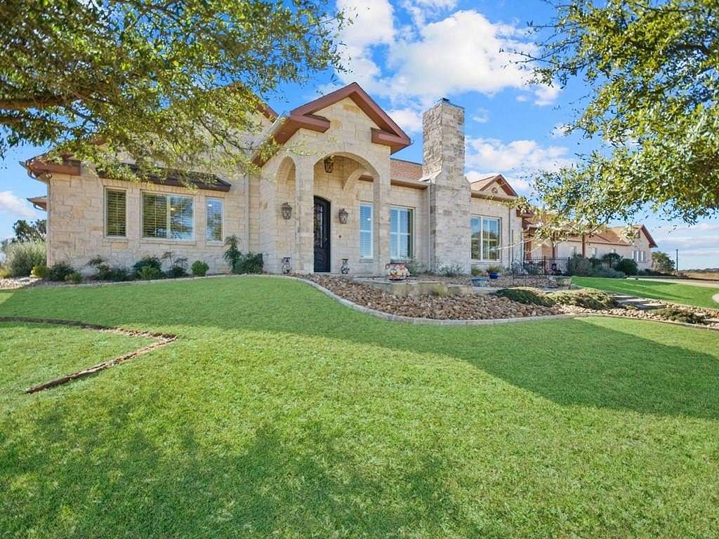 4.33 Acres of Land with Home for Sale in Kerrville, Texas