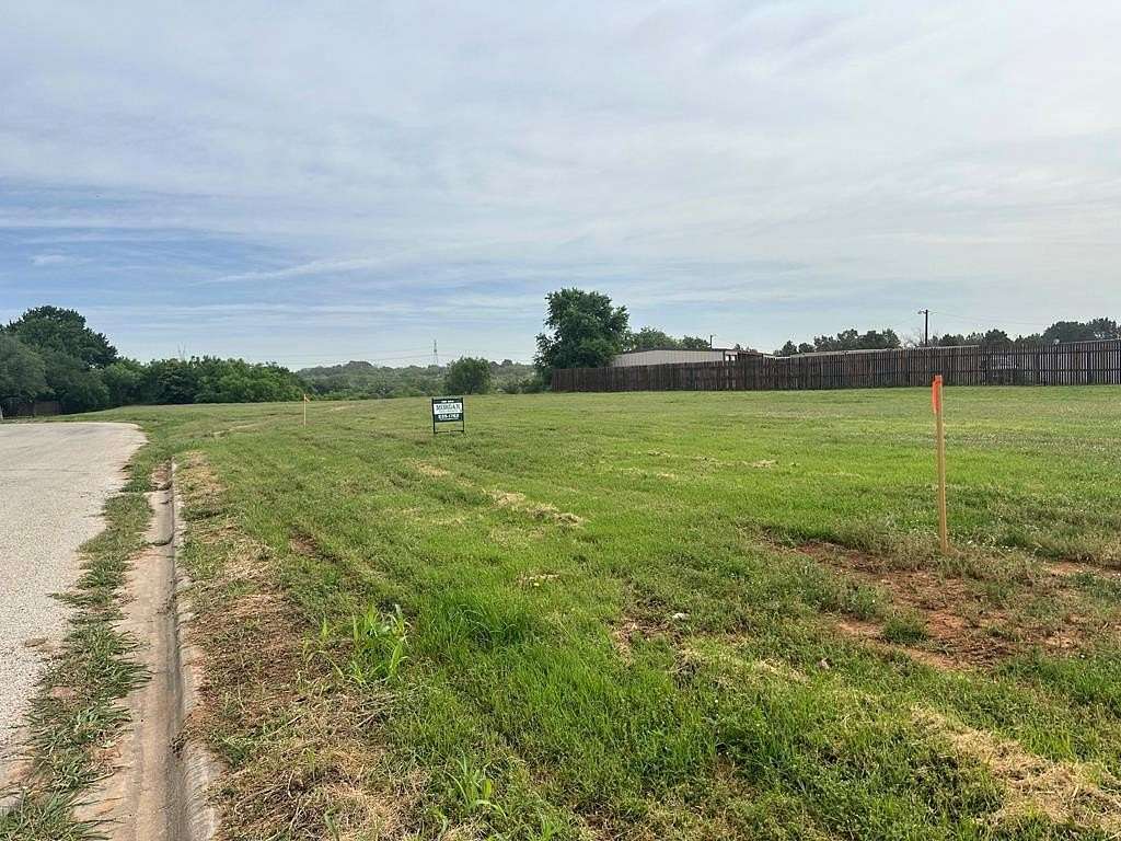 0.33 Acres of Residential Land for Sale in Sweetwater, Texas