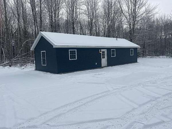 3 Acres of Residential Land with Home for Sale in Mount Vernon, Maine