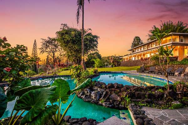 5 Acres of Land with Home for Sale in Holualoa, Hawaii