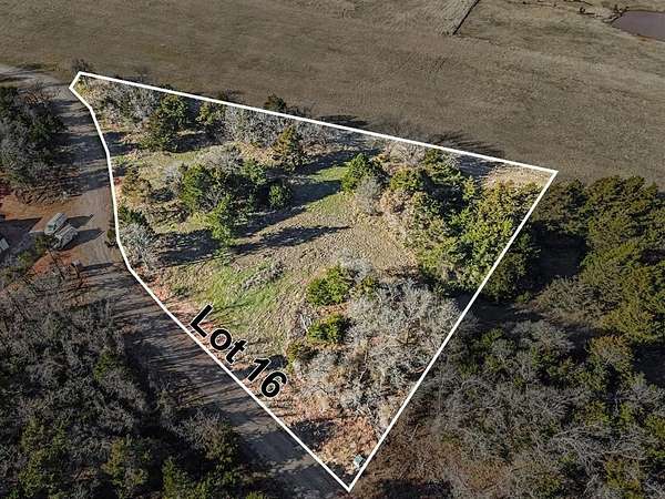 1.5 Acres of Residential Land for Sale in Guthrie, Oklahoma
