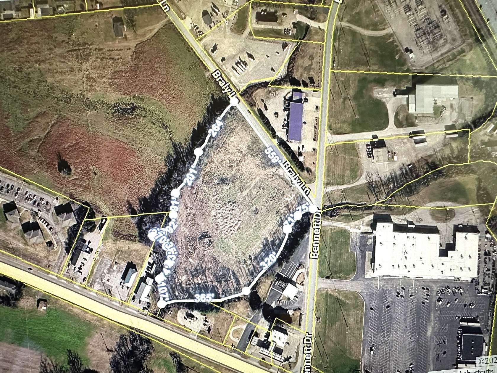 7.14 Acres of Commercial Land for Sale in Pulaski, Tennessee