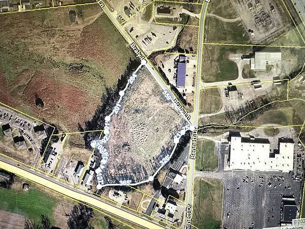 7.14 Acres of Commercial Land for Sale in Pulaski, Tennessee