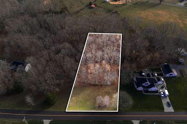 1 Acre of Residential Land for Sale in Fairview, Tennessee