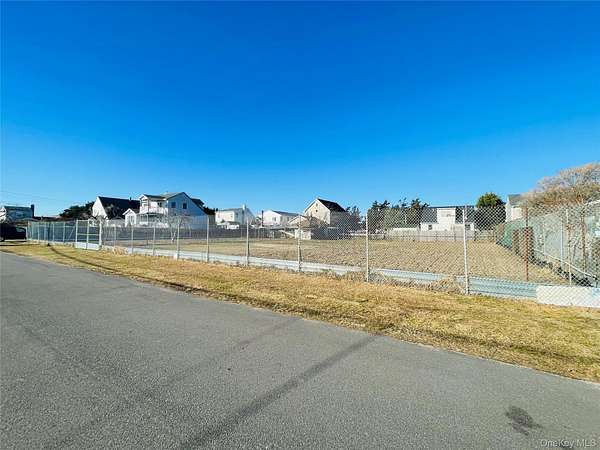 0.28 Acres of Residential Land for Sale in Shirley, New York