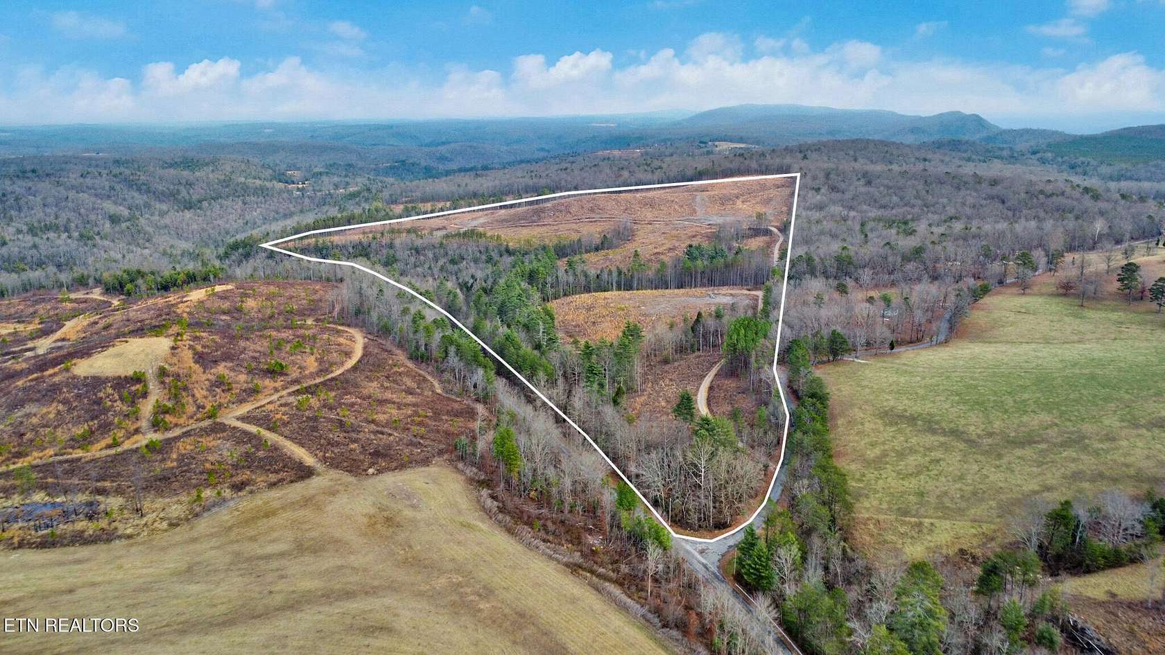 142 Acres of Land for Sale in Grandview, Tennessee