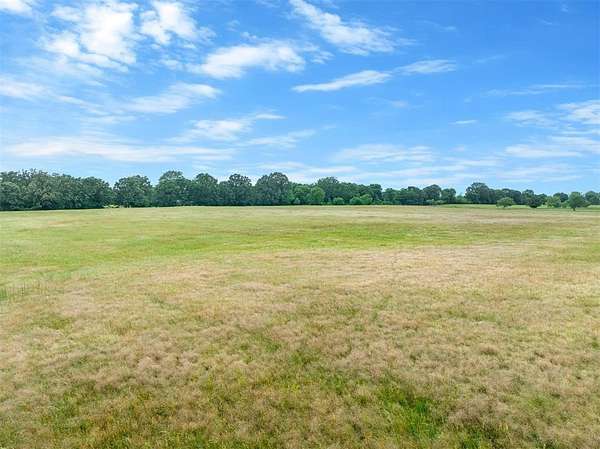 80 Acres of Land for Sale in Broken Bow, Oklahoma