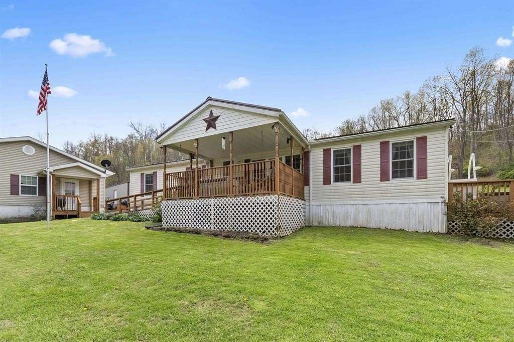 115 Acres of Land with Home for Sale in Chesapeake, Ohio