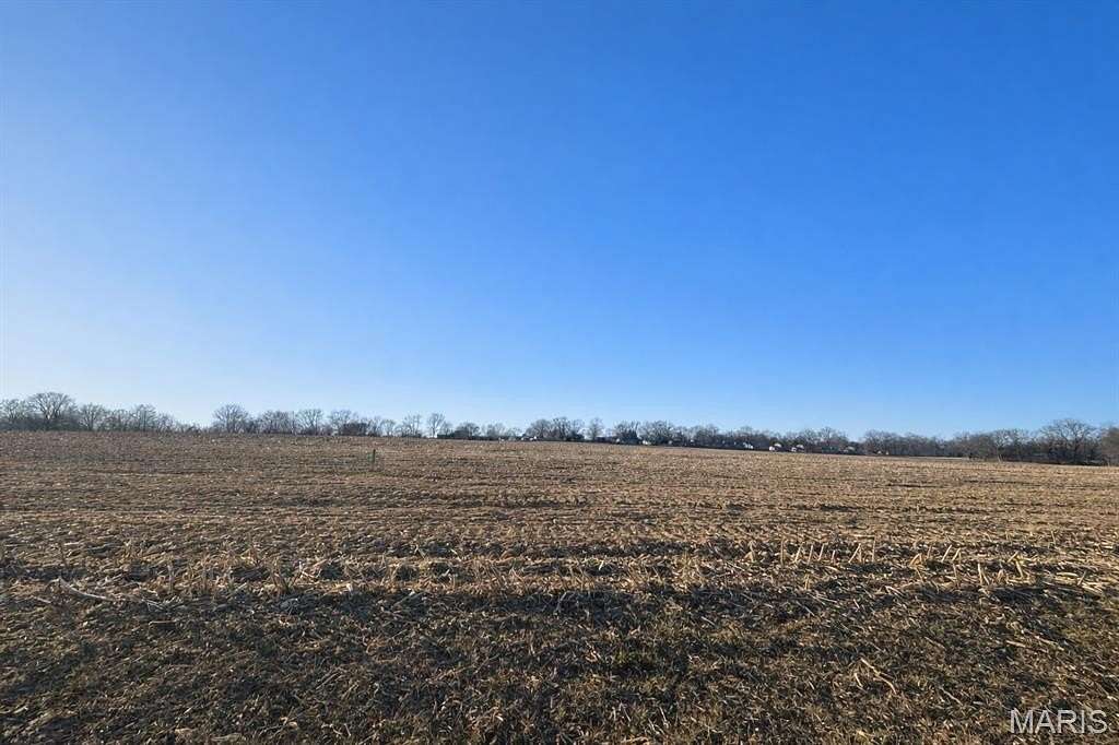 2 Acres of Residential Land for Sale in Troy, Illinois