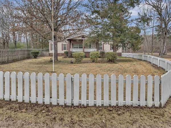 3 Acres of Residential Land with Home for Sale in Clinton, Arkansas