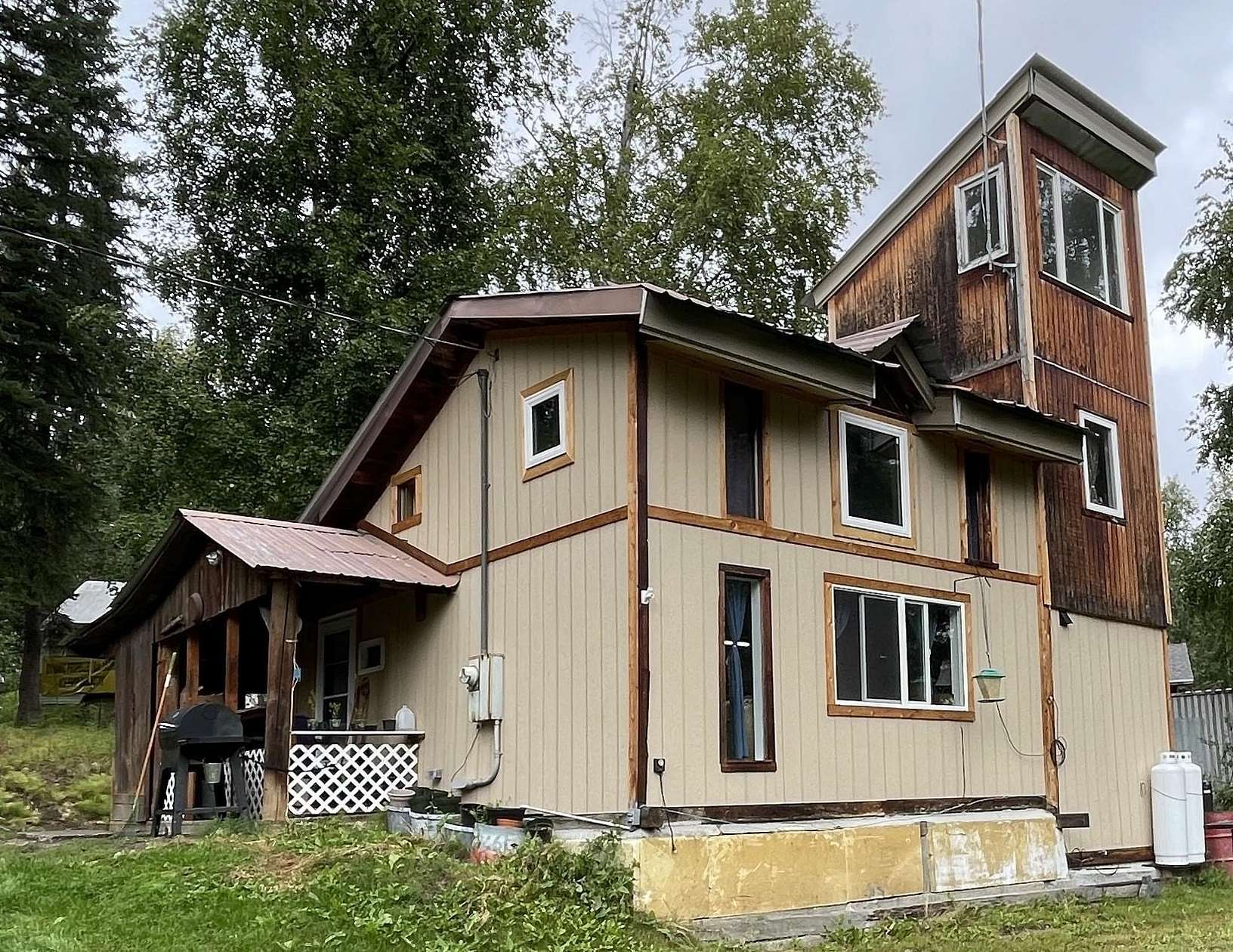 1.3 Acres of Land with Home for Sale in Fairbanks, Alaska