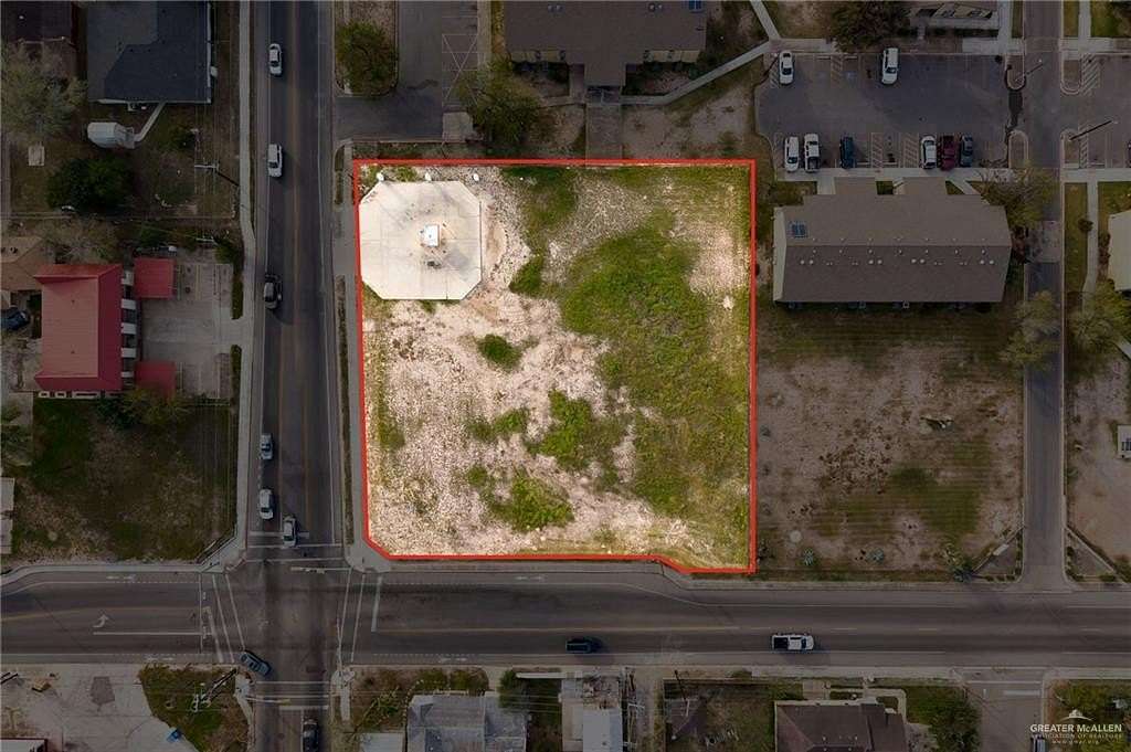 0.92 Acres of Mixed-Use Land for Sale in Edinburg, Texas