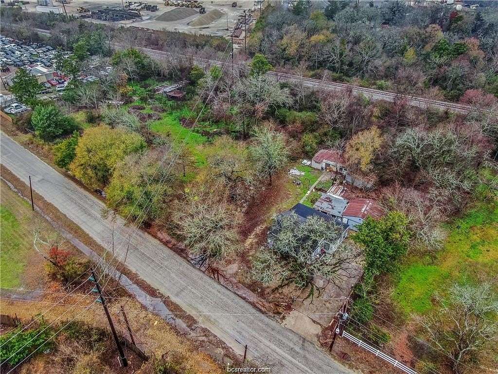 1.54 Acres of Improved Mixed-Use Land for Sale in Bryan, Texas