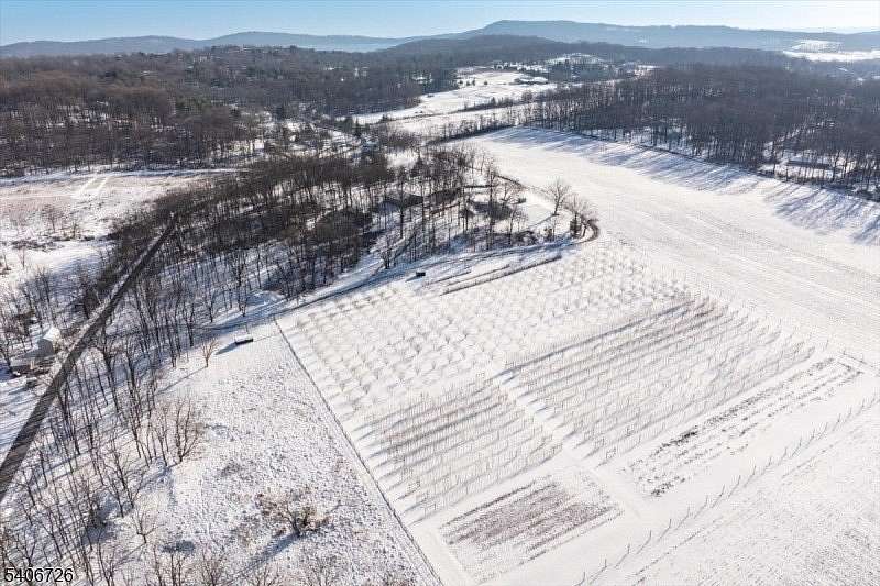 43.6 Acres of Agricultural Land for Sale in Clinton Township, New Jersey