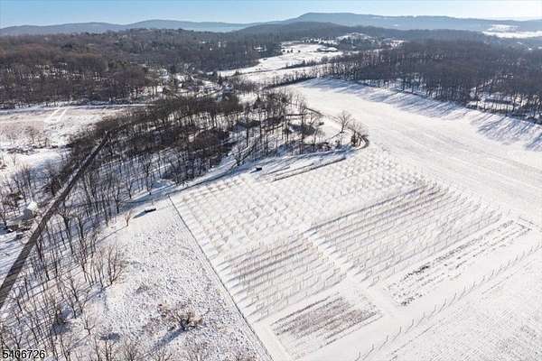 43.6 Acres of Agricultural Land for Sale in Clinton Township, New Jersey