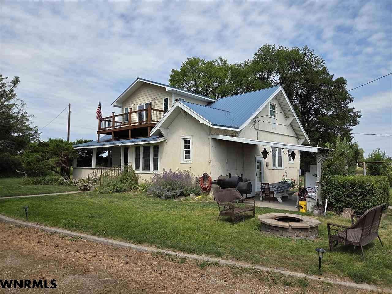 9 Acres of Residential Land with Home for Sale in Gering, Nebraska