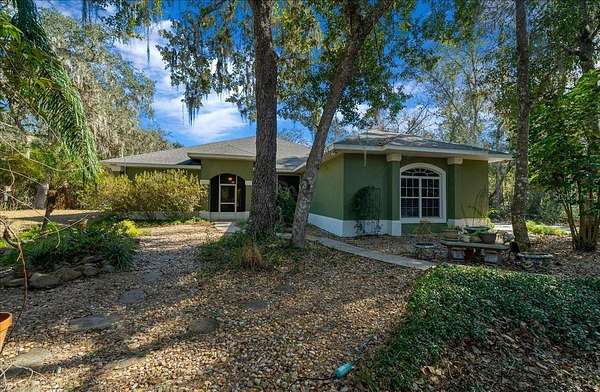 2.83 Acres of Land with Home for Sale in Weirsdale, Florida