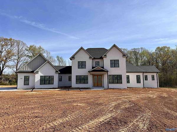 3.68 Acres of Land with Home for Sale in Hazel Green, Alabama