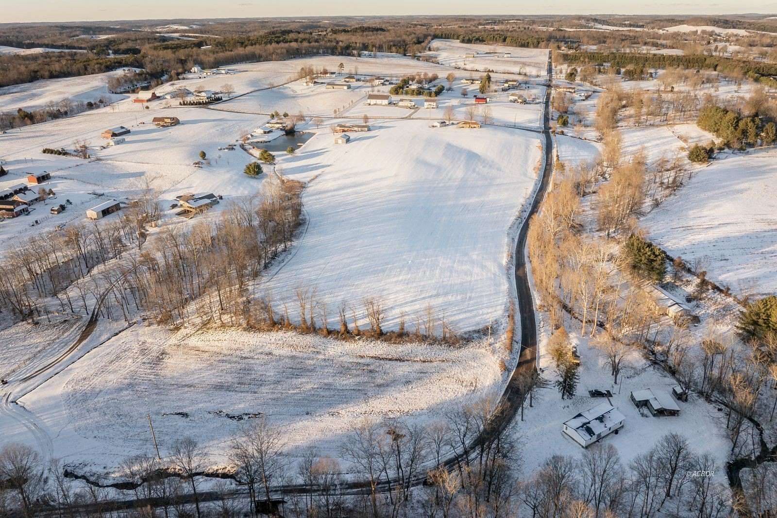 15.6 Acres of Land for Sale in Gallipolis, Ohio