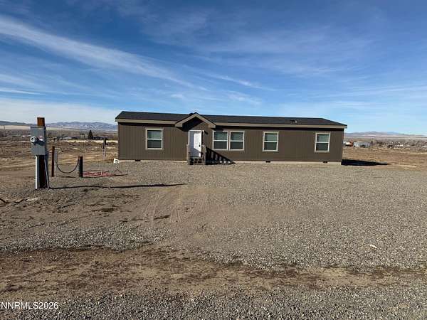2.53 Acres of Residential Land with Home for Sale in Winnemucca, Nevada
