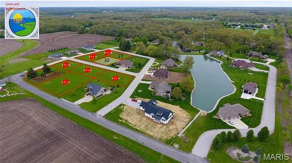 0.35 Acres of Residential Land for Sale in Staunton, Illinois