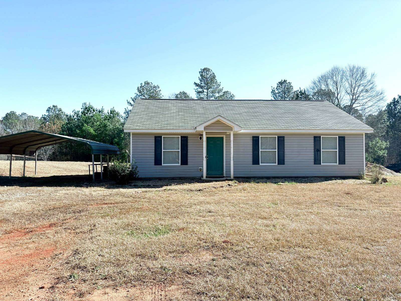 2 Acres of Residential Land with Home for Sale in Comer, Georgia