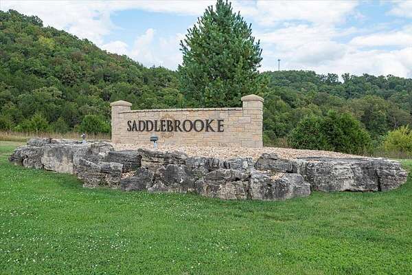 1 Acre of Residential Land for Sale in Saddlebrooke, Missouri