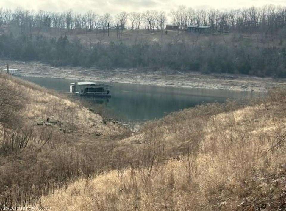 5 Acres of Residential Land for Sale in Yellville, Arkansas