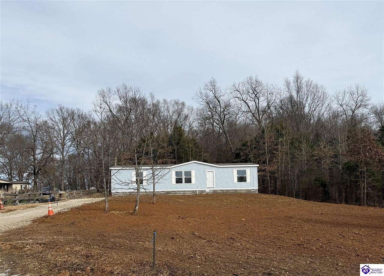 2.4 Acres of Residential Land with Home for Sale in Vine Grove, Kentucky