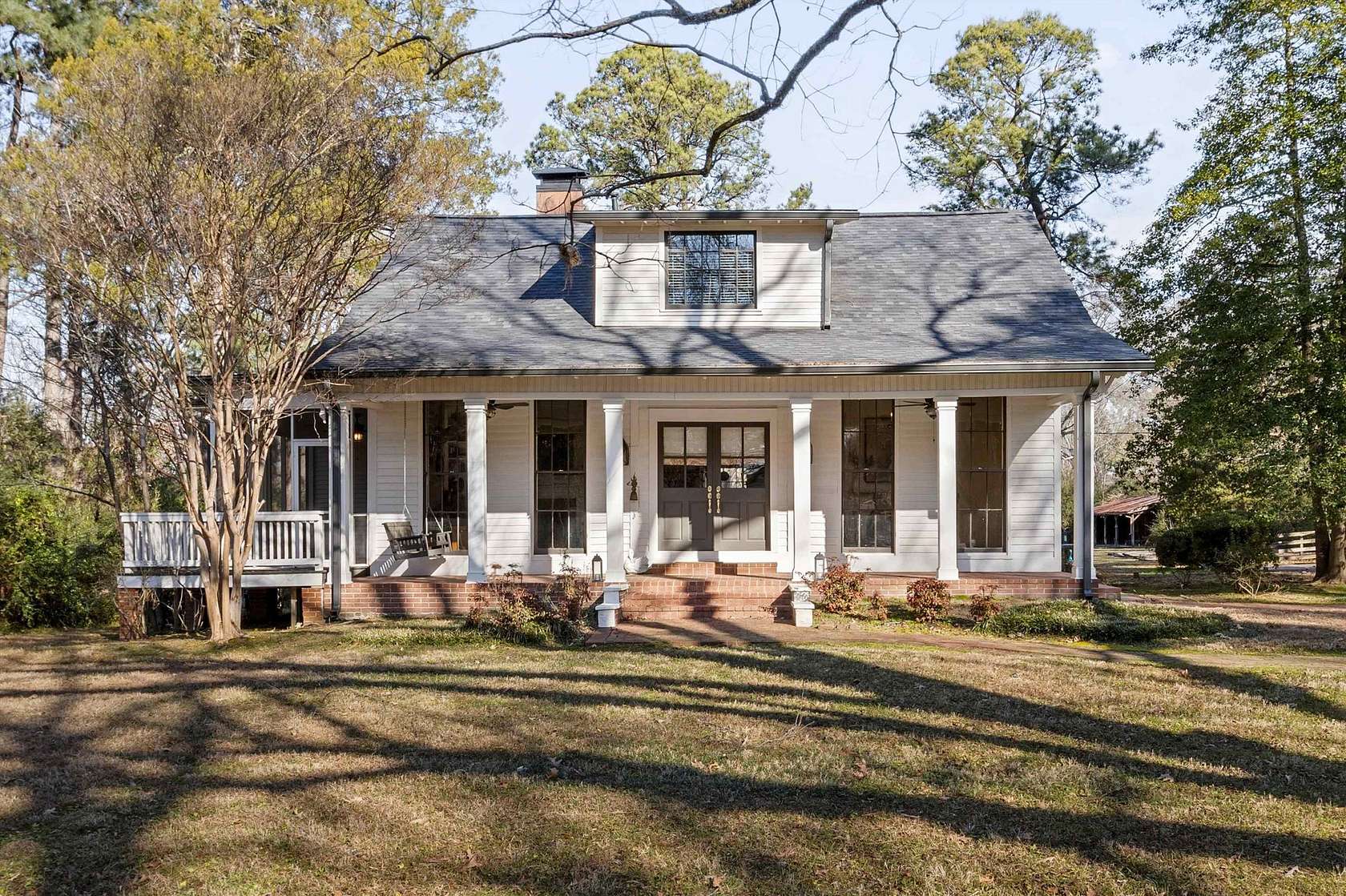 2.57 Acres of Residential Land with Home for Sale in Germantown, Tennessee