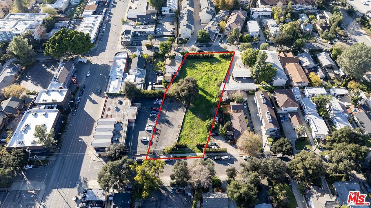 0.8 Acres of Residential Land for Sale in Pasadena, California