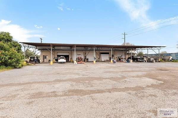 10 Acres of Improved Mixed-Use Land for Sale in Brownsville, Texas