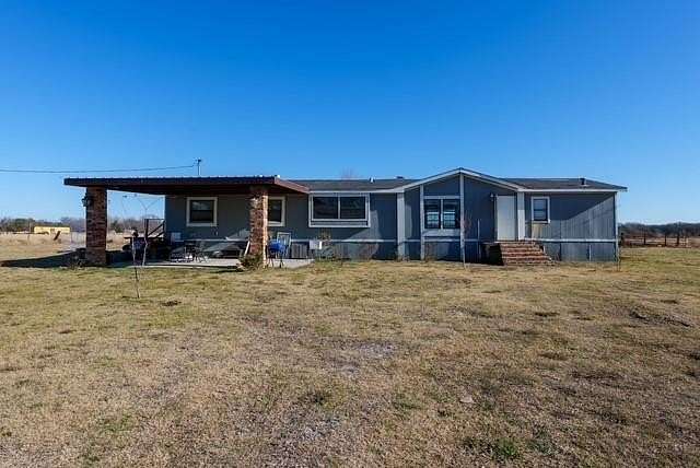 7.5 Acres of Land with Home for Sale in Wills Point, Texas