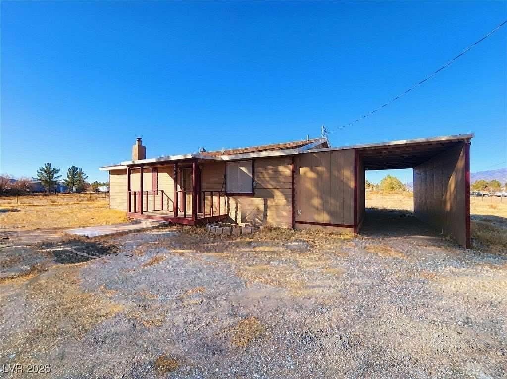 2.35 Acres of Residential Land with Home for Lease in Pahrump, Nevada
