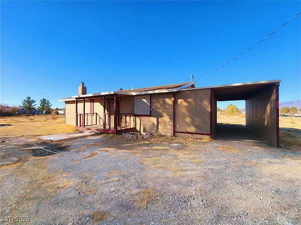2.35 Acres of Residential Land with Home for Lease in Pahrump, Nevada