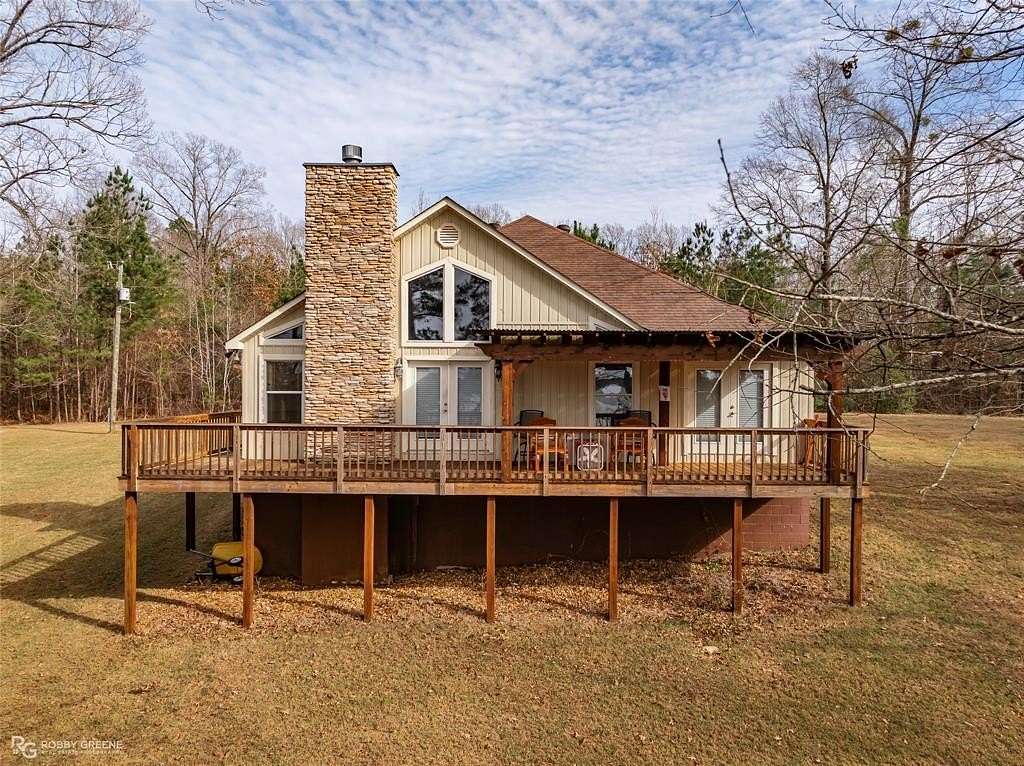 1.68 Acres of Residential Land with Home for Sale in Homer, Louisiana