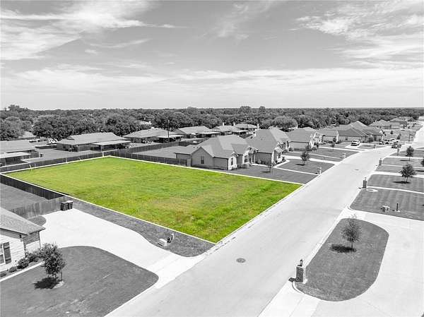 0.4 Acres of Residential Land for Sale in Robinson, Texas