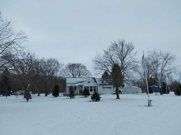 2 Acres of Residential Land with Home for Sale in Wanatah, Indiana