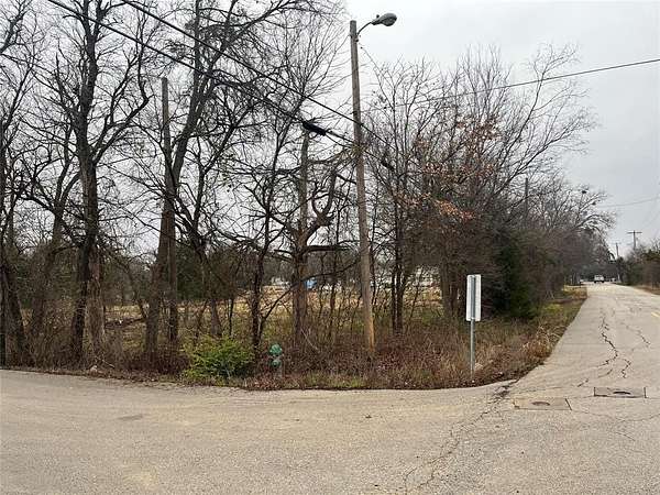 2 Acres of Residential Land for Sale in Greenville, Texas