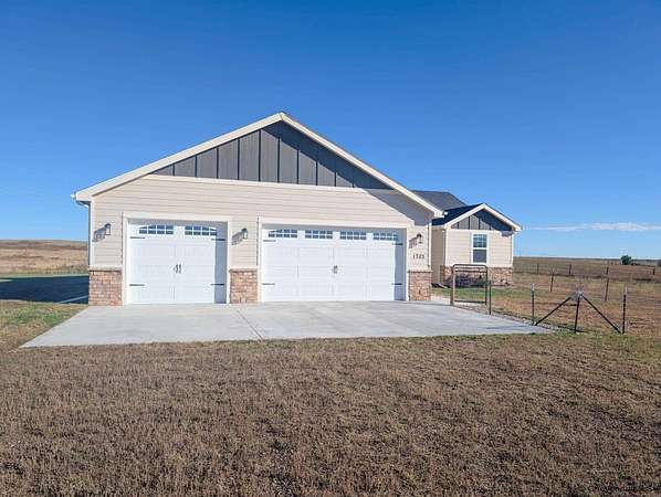 5.43 Acres of Land with Home for Sale in Cheyenne, Wyoming