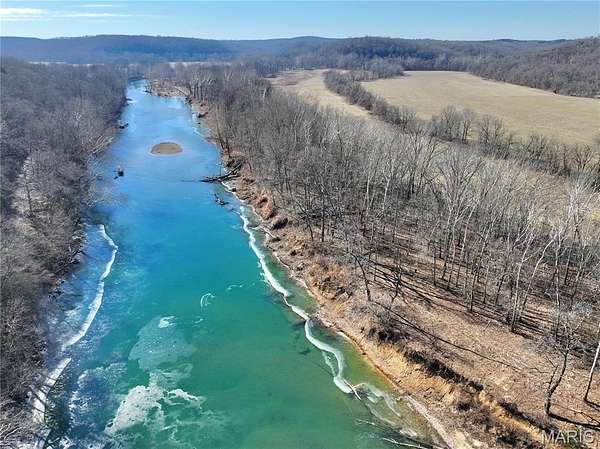 16 Acres of Recreational Land for Sale in Liberty Township, Missouri