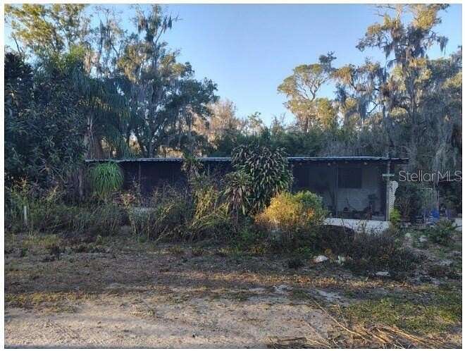 2 Acres of Residential Land with Home for Sale in Plant City, Florida