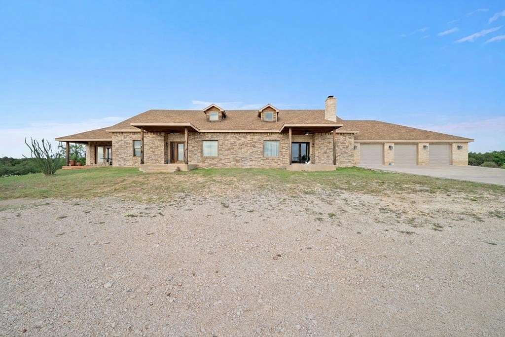 1.6 Acres of Residential Land with Home for Sale in Big Spring, Texas