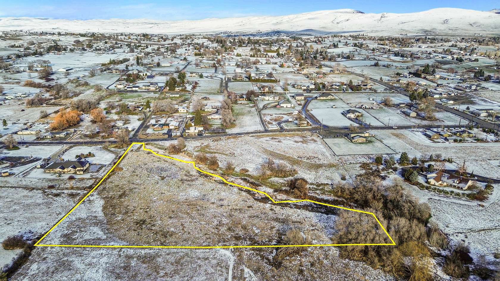 24.9 Acres of Agricultural Land with Home for Sale in Selah, Washington