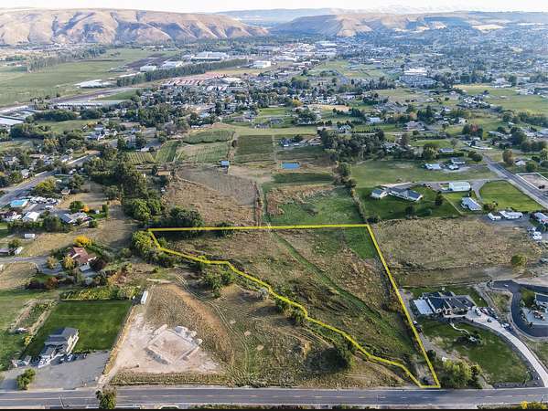 5.58 Acres of Agricultural Land for Sale in Selah, Washington