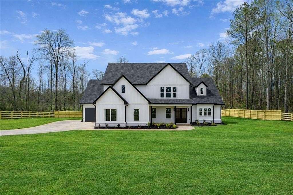 5 Acres of Residential Land with Home for Sale in Bethlehem, Georgia