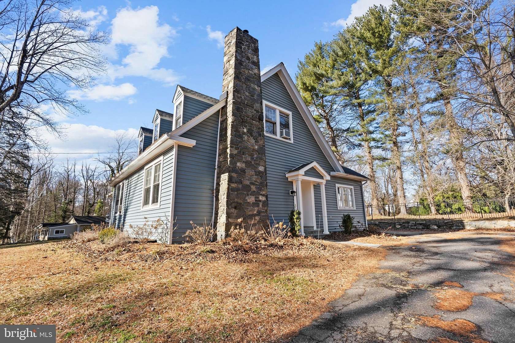 2.6 Acres of Land with Home for Sale in Media, Pennsylvania
