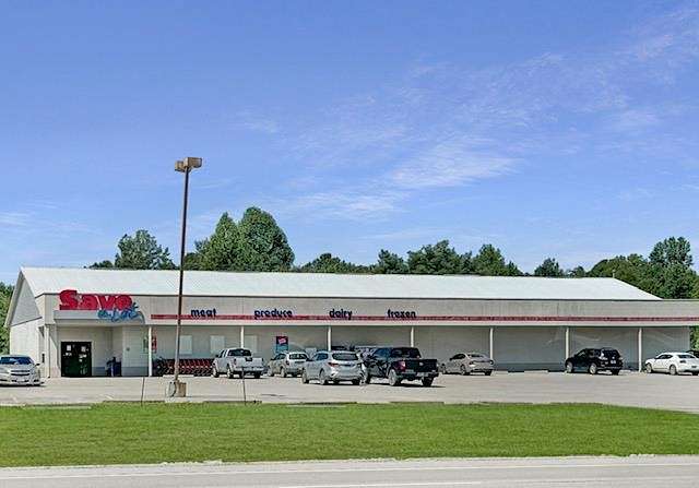 1.53 Acres of Improved Commercial Land for Sale in Spencer, Tennessee