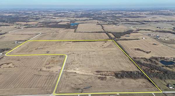 122 Acres of Agricultural Land for Auction in Cameron, Missouri